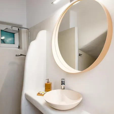 Willa Tiffanys Plintri