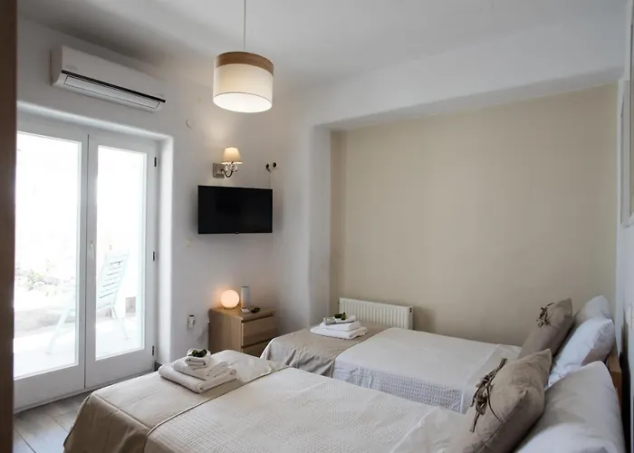 ヴィラ Tiffanys Plintri