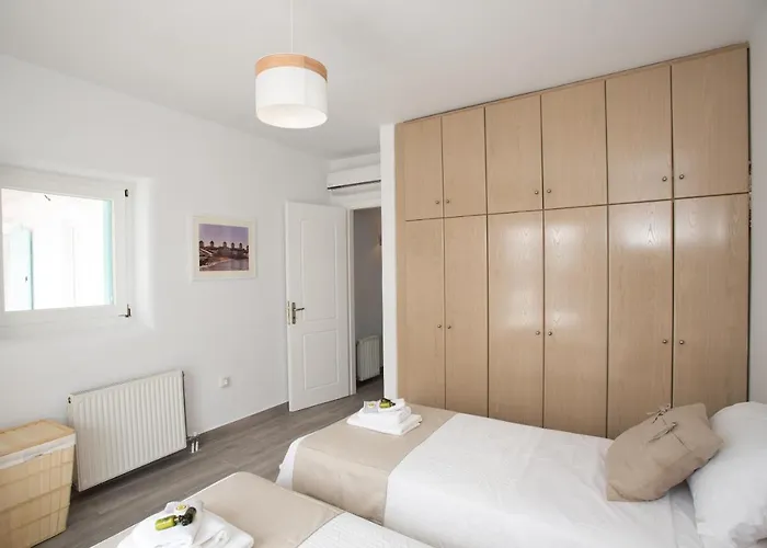 Willa Tiffanys Plintri