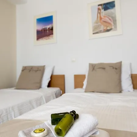 Tiffanys ヴィラ Plintri